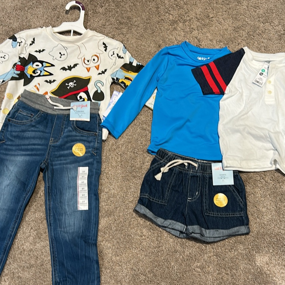 Cat & Jack Boys 3T Sweatshirt, Denim, and more Bundle